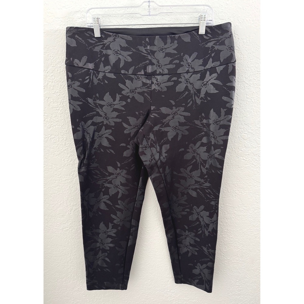 Soft Surroundings Perfect Ponte Floral Pull-On Pants Size Petite XL Black Floral - Picture 2 of 10